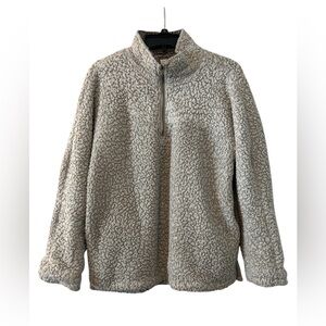 Altar’d State Quarter Zip Lined Sherpa Fleece in Off-White/Gray size Small
